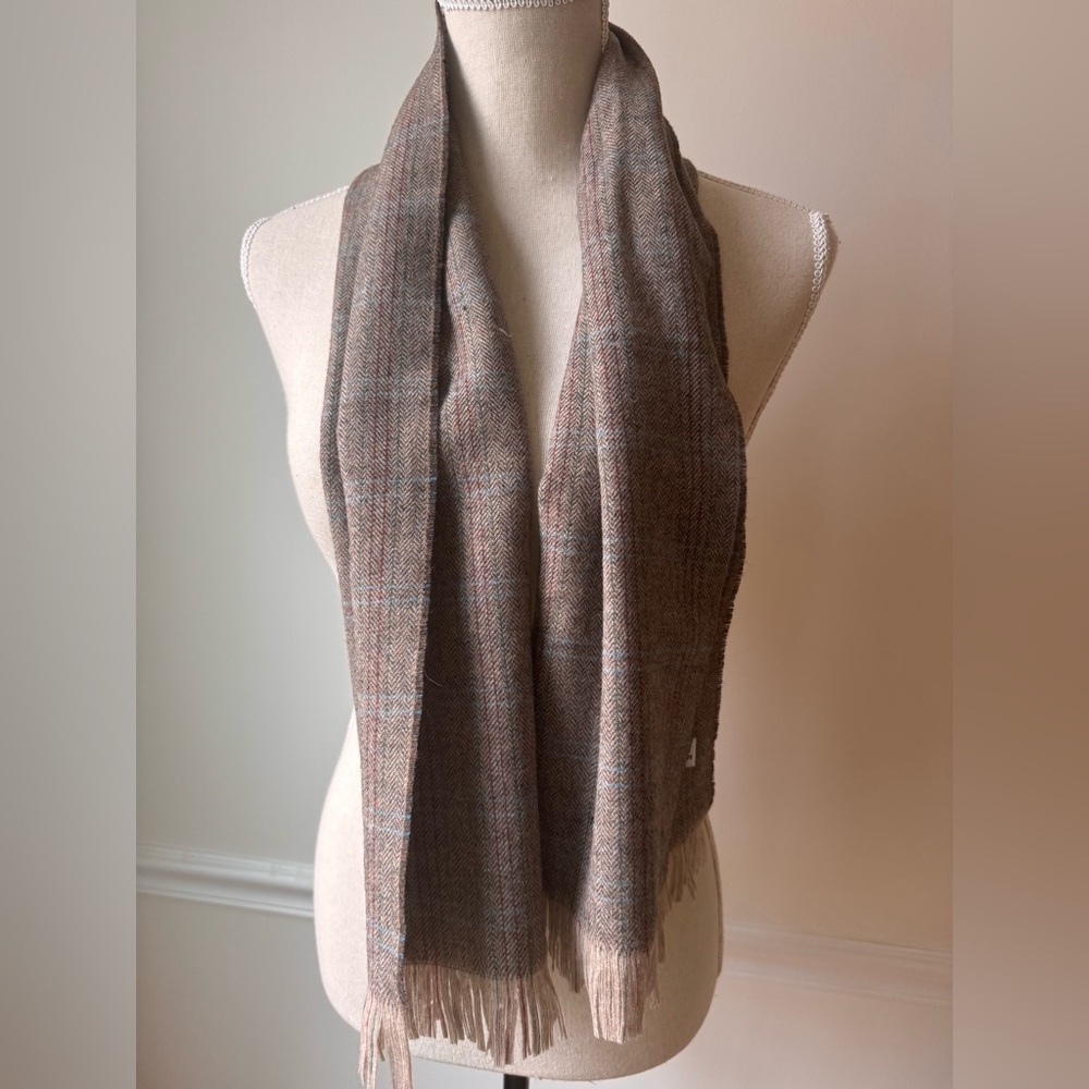VTG Pendleton 100% Virgin Wool Scarf Brown with red & blue stripes